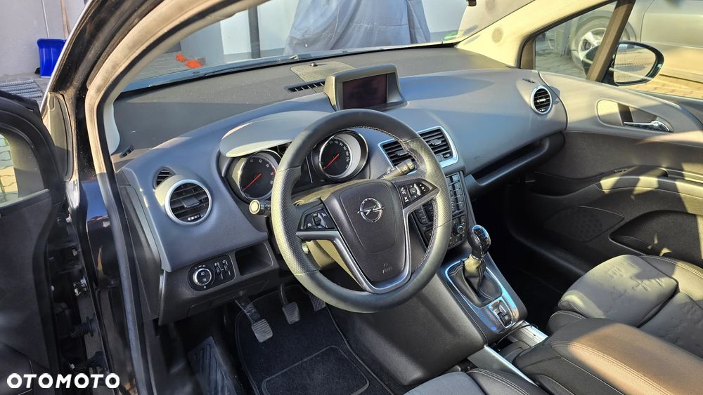 Opel Meriva 1.4 T Cosmo - 12