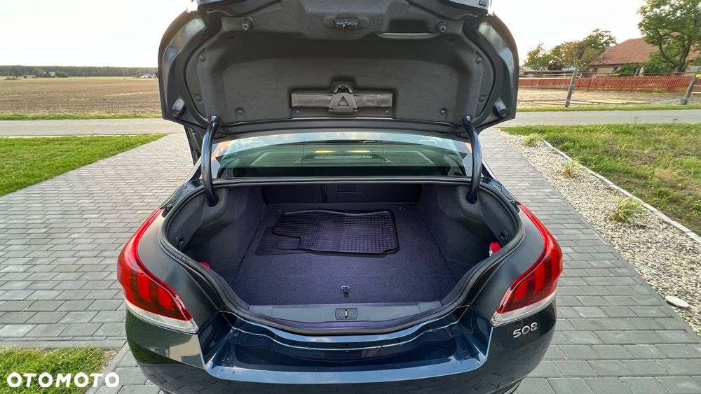 Peugeot 508 1.6 e-THP Allure S&S - 37