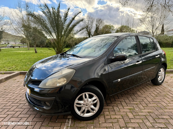 Renault Clio 1.2 Pack Authentique