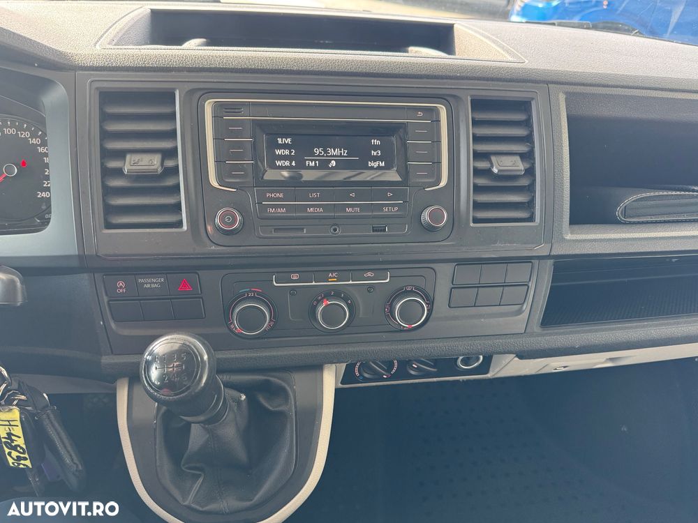 Volkswagen Transporter Lang - 21