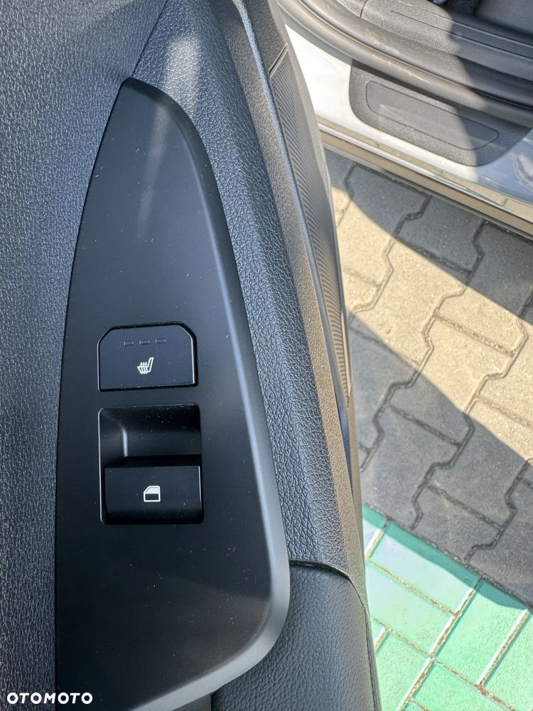 Kia Sportage 1.6 T-GDI HEV Anniversary 2WD - 18