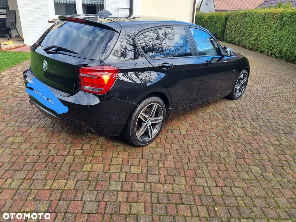 BMW Seria 1 120d Sport Line - 5
