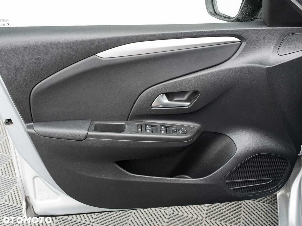 Opel Corsa - 10