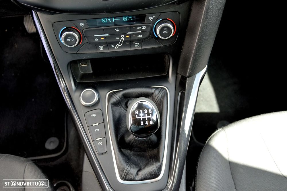 Ford Focus SW 1.5 TDCi Titanium - 20