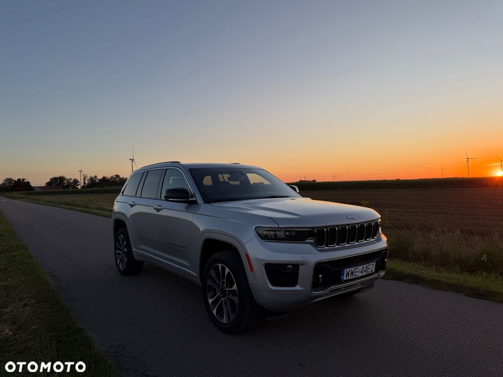 Jeep Grand Cherokee - 1