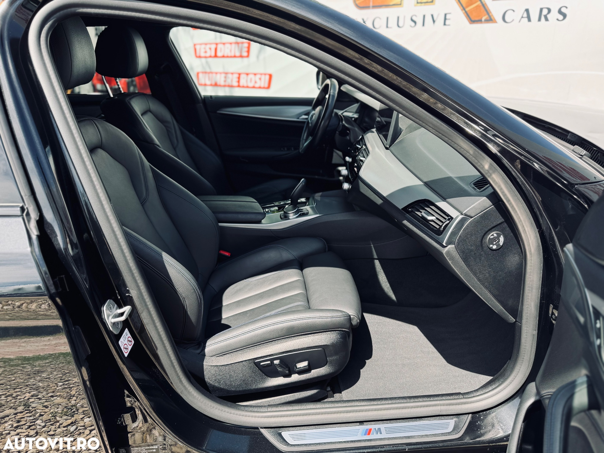 BMW Seria 5 530e xDrive Touring Aut. - 20