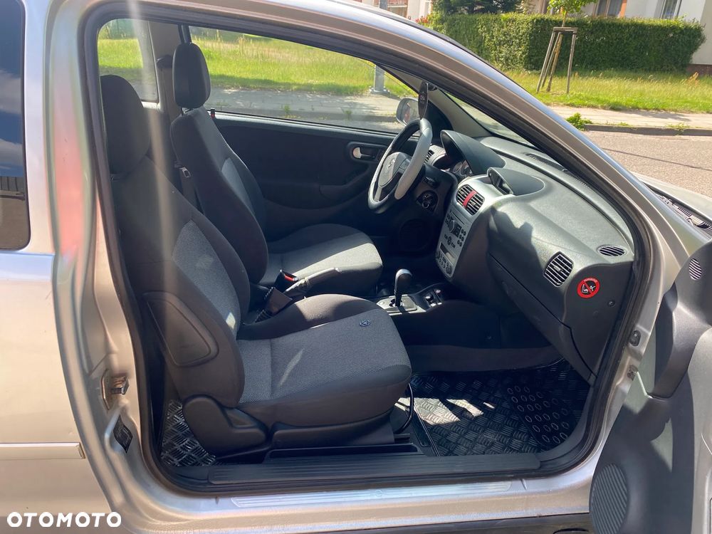 Opel Corsa 1.2 16V Enjoy Easytronic - 5