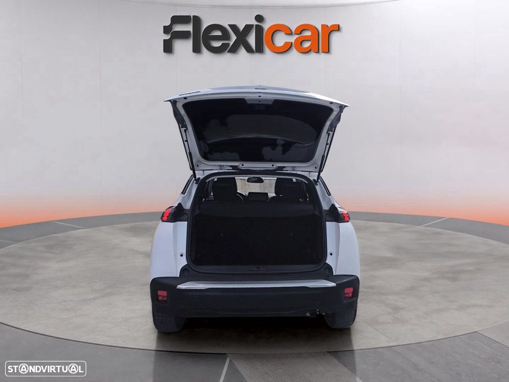 Peugeot 2008 1.2 PureTech Allure - 9