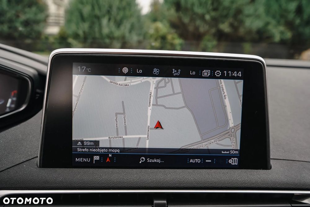 Peugeot 3008 PureTech 130 Stop & Start GPF EAT8 Allure - 29