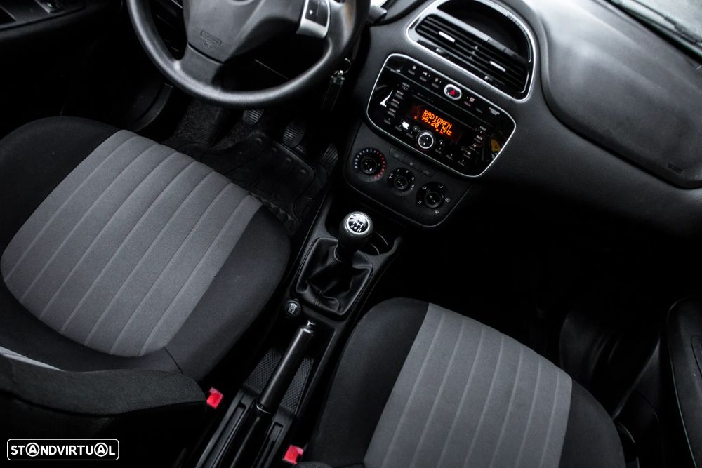 Fiat Punto 1.3 M-Jet Easy S&S - 30