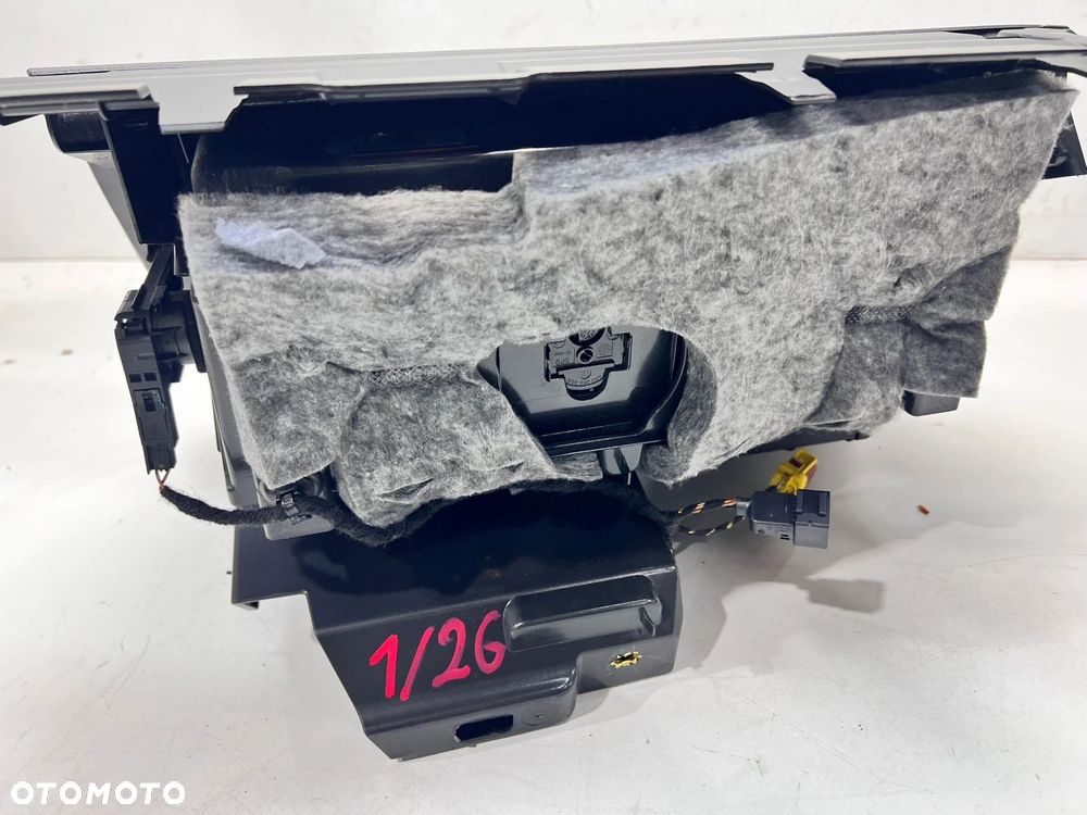 SCHOWEK PASAŻERA AUDI Q5 80A FY 80B857035A 1/26 - 6
