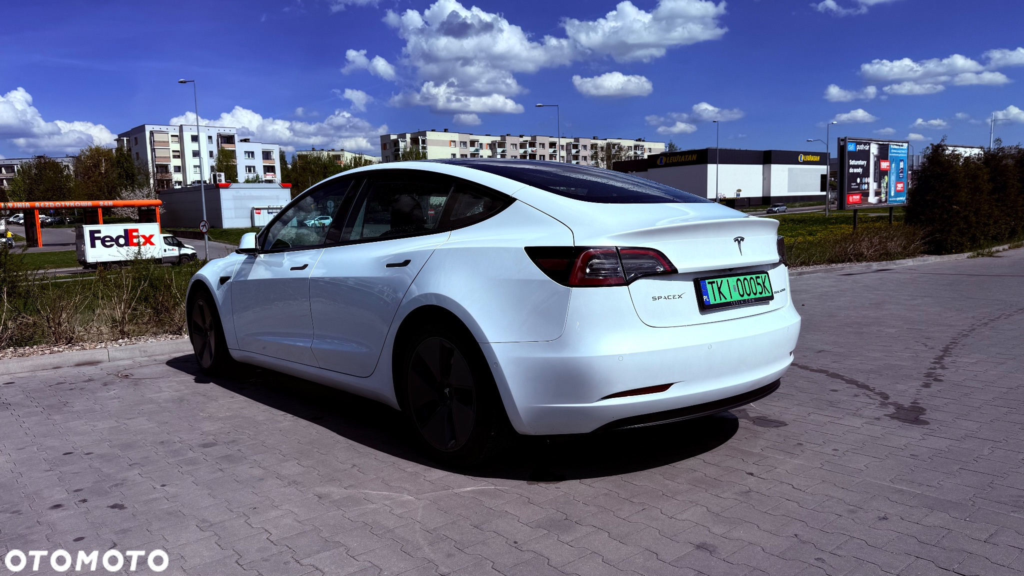 Tesla Model 3 Long Range AWD - 18