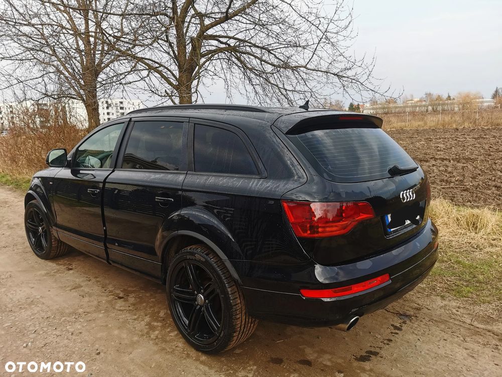 Audi Q7 - 3