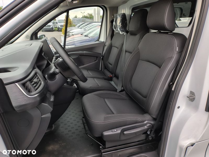 Renault Trafic - 11