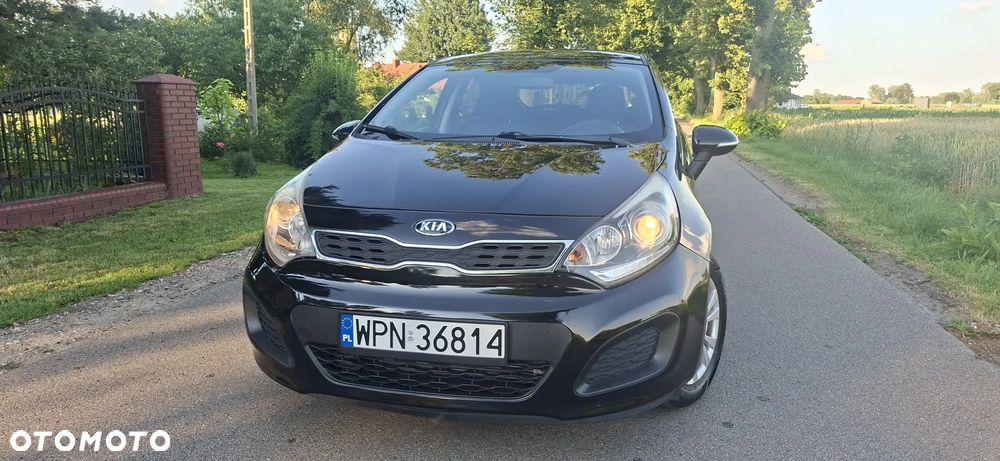 Kia Rio 1.2 Attract - 25
