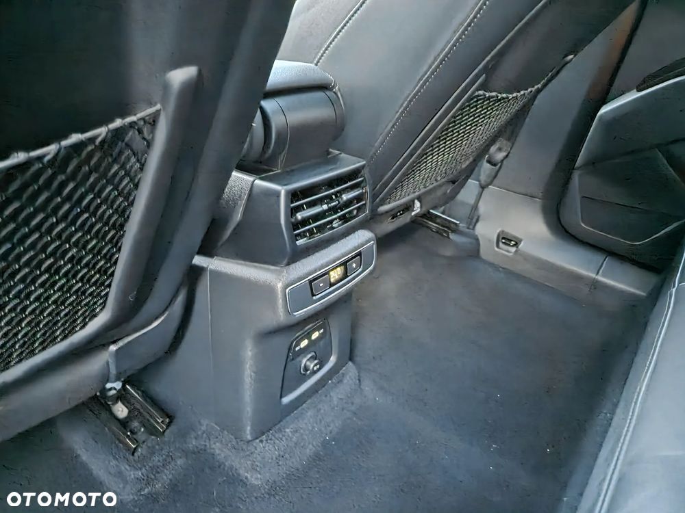 Audi Q4 e-tron - 22