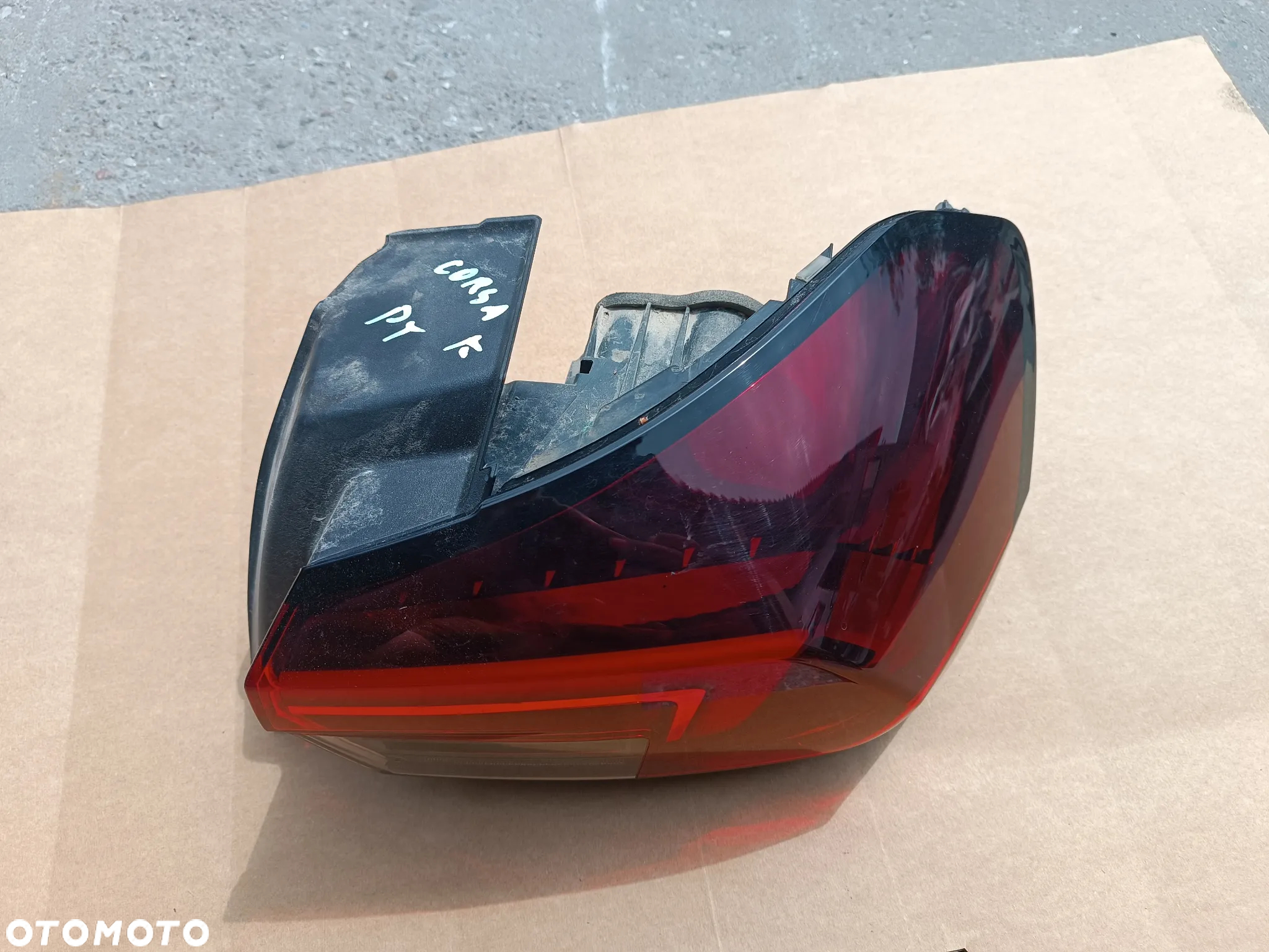 LAMPA TYŁ TYLNA PRAWA LED 90194157 OPEL CORSA F GS LINE - 2