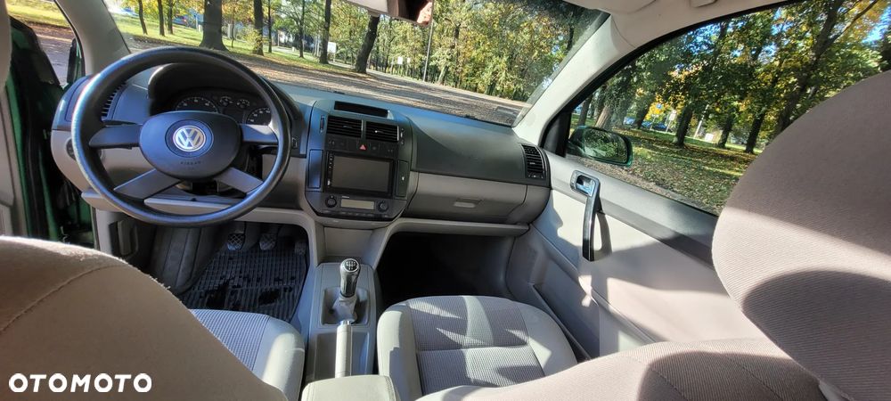 Volkswagen Polo 1.4 16V Highline - 12