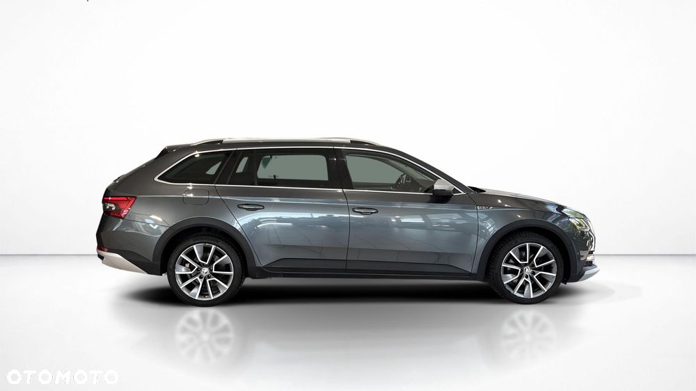 Skoda Superb 2.0 TDI SCR 4x4 Scout DSG - 7
