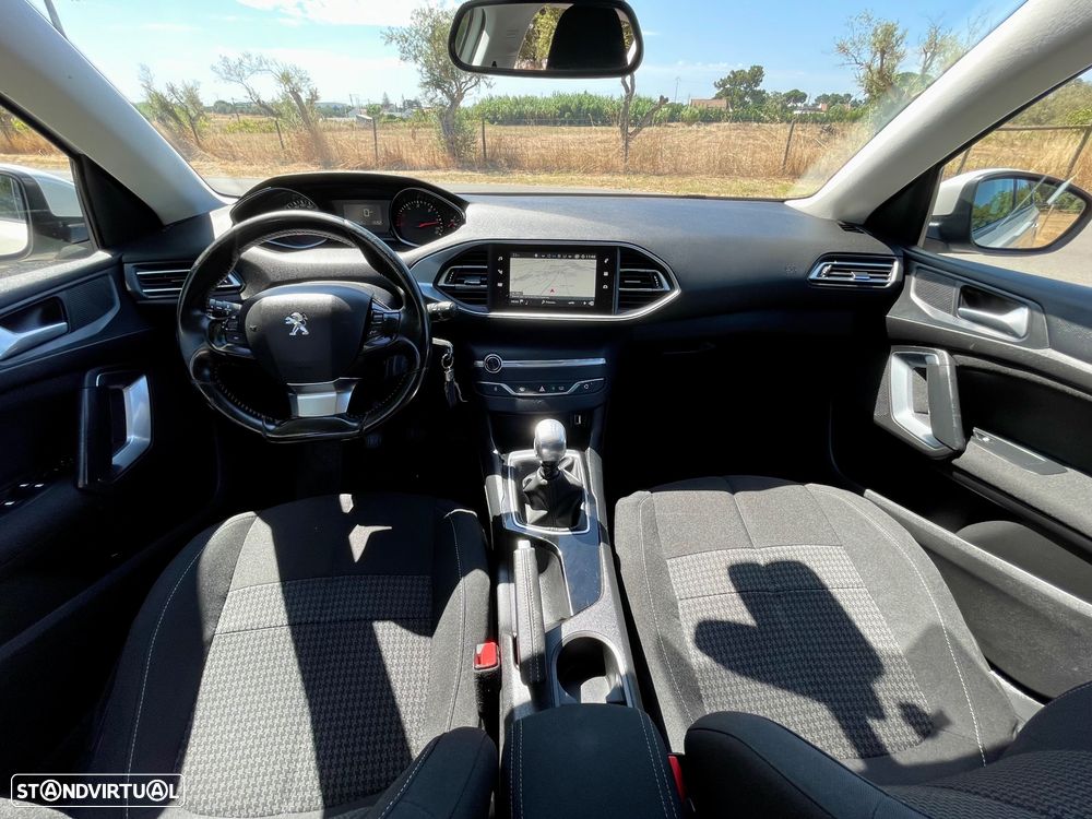 Peugeot 308 1.5 BlueHDi Allure - 10