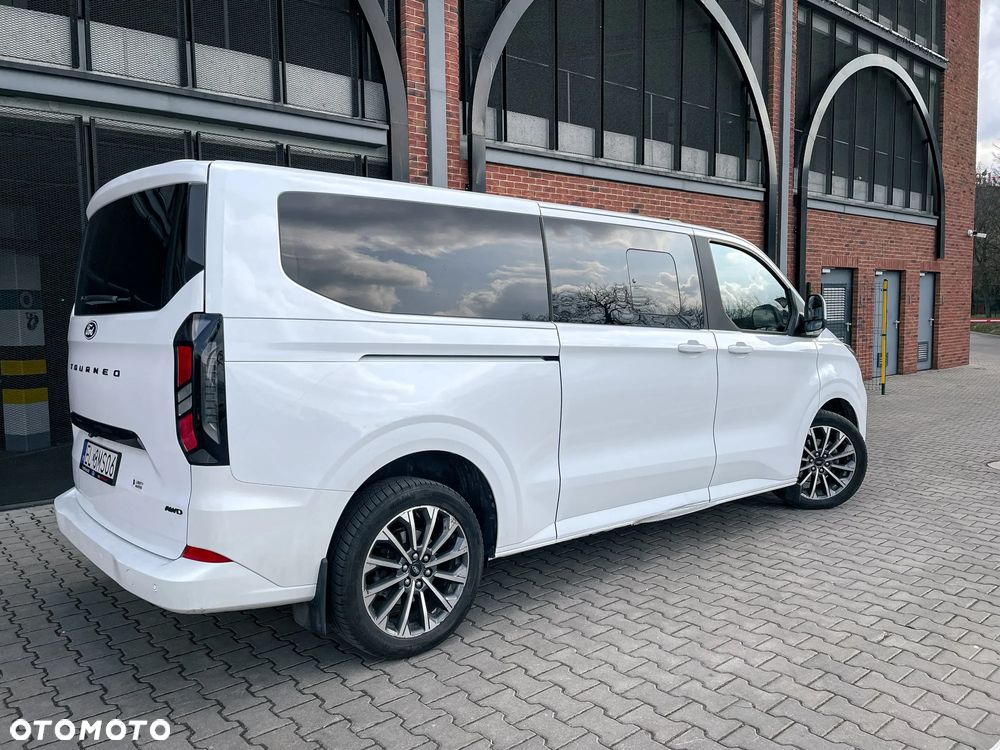 Ford Tourneo Custom 2.0 EcoBlue 320 AWD L2 Titanium - 6