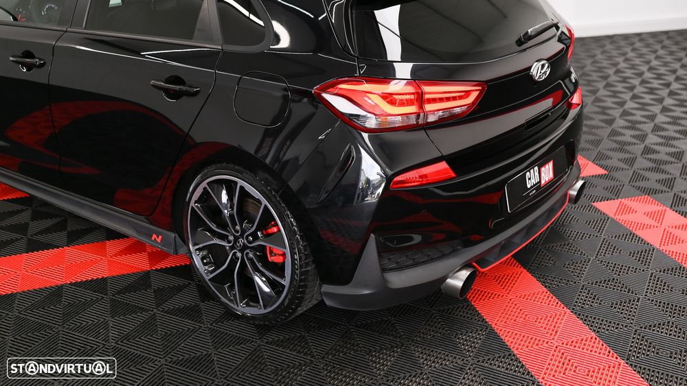Hyundai i30 N 2.0 T-GDi Performance Pack - 26