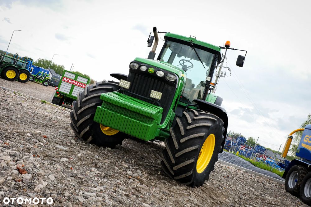 John Deere 8220 - 26