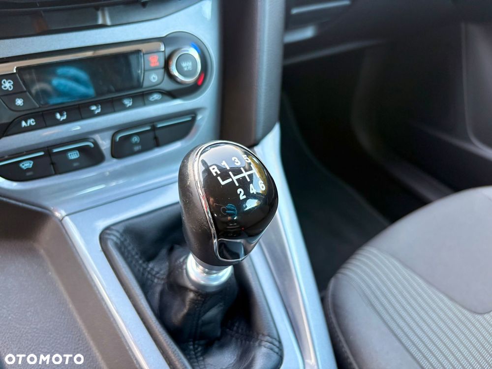 Ford Focus - 11