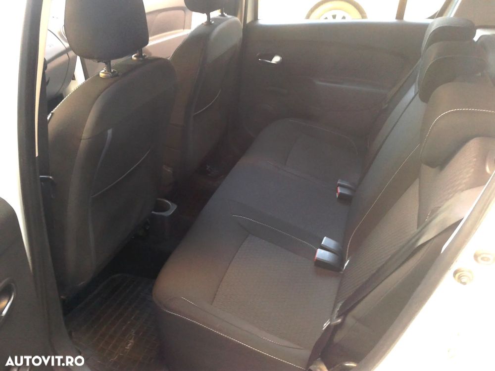 Dacia Sandero 1.5 Blue dCi Laureate - 13