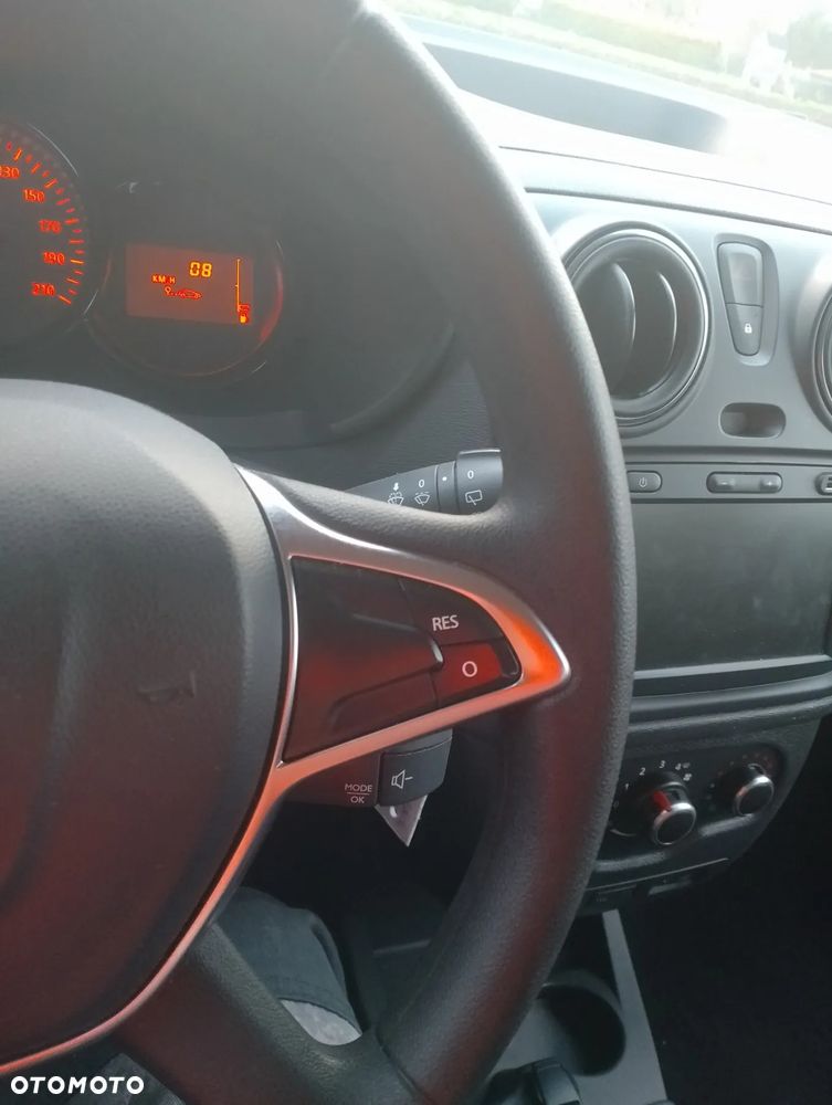 Dacia Lodgy TCe 100 GPF (7-Sitzer) Comfort - 23