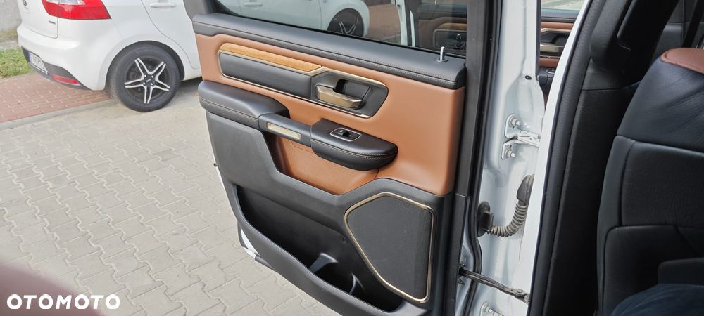RAM 1500 5.7 Crew Cab Longhorn - 19