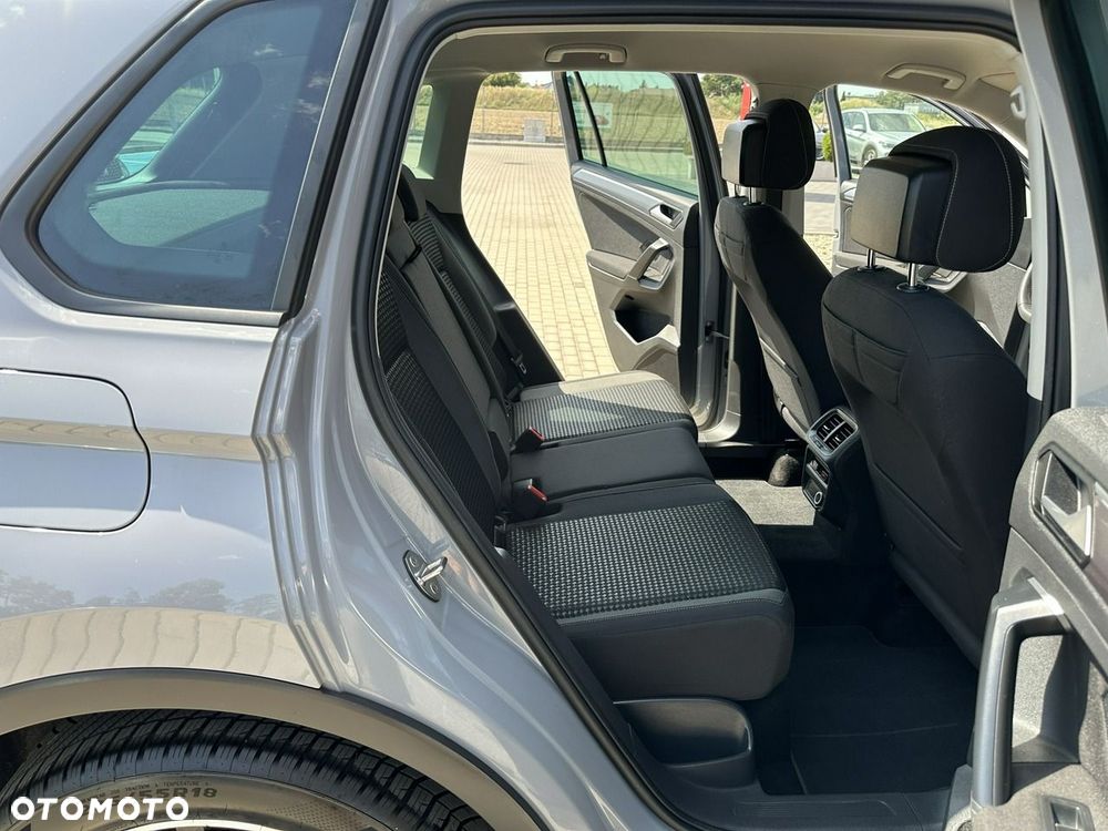 Volkswagen Tiguan 1.5 TSI OPF ACTIVE - 14