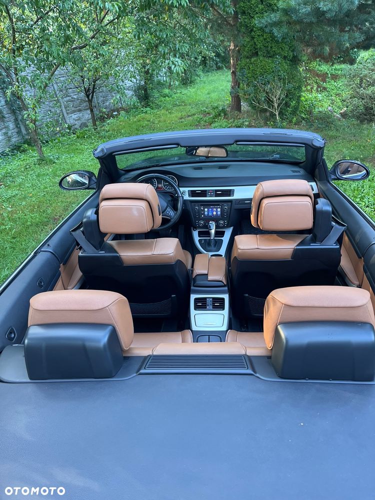 BMW Seria 3 320d - 10