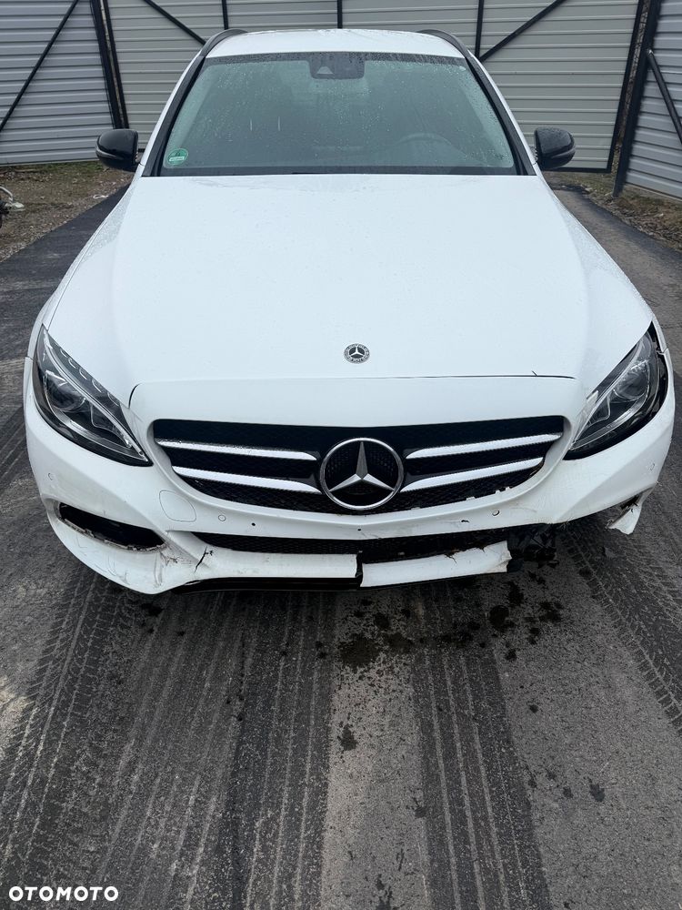 Mercedes-Benz Klasa C 250 9G-TRONIC Exclusive - 8