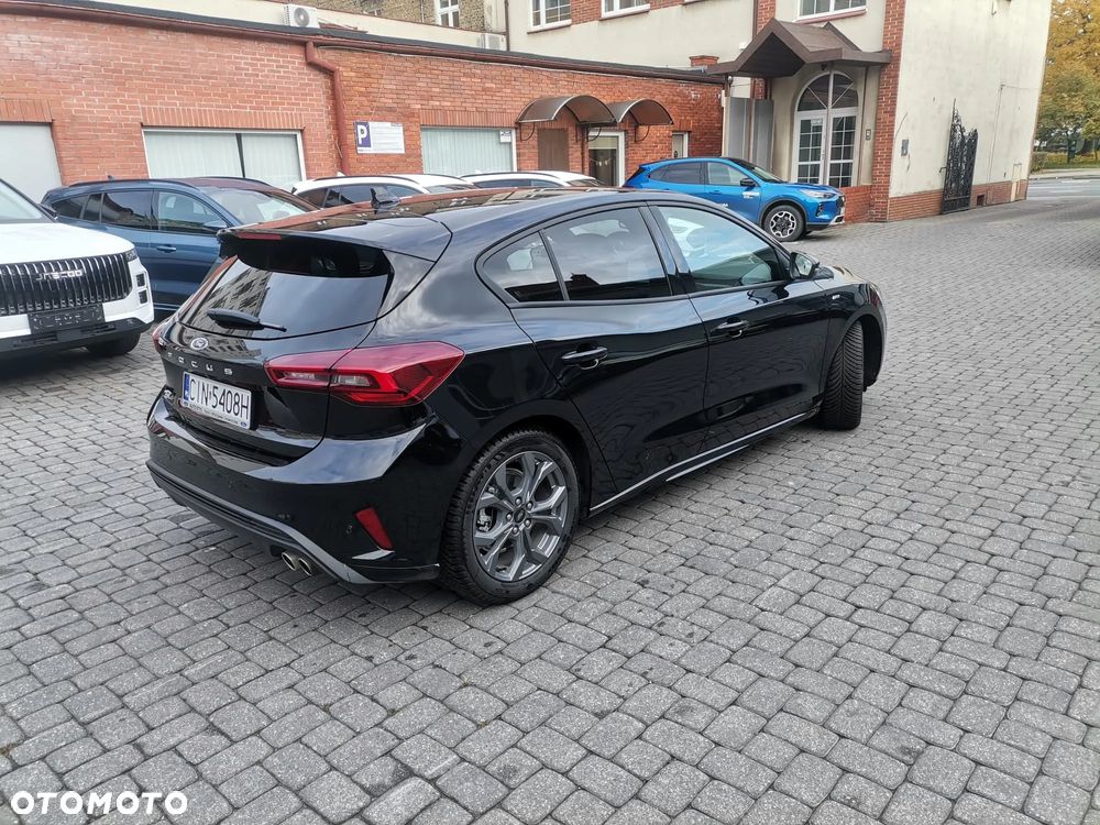 Ford Focus 1.0 EcoBoost ST-Line X - 2