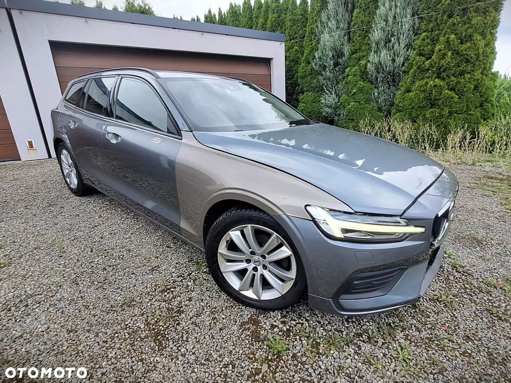 Volvo V60 D4 Geartronic Momentum - 24