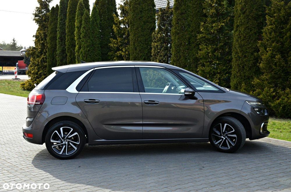 Citroën C4 Picasso PureTech 130 Stop&Start EAT6 SELECTION - 26