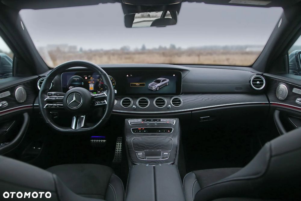 Mercedes-Benz Klasa E 300 Business Edition - 9