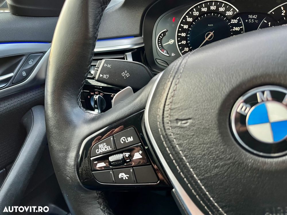 BMW Seria 5 530i xDrive Aut. Luxury Line - 13