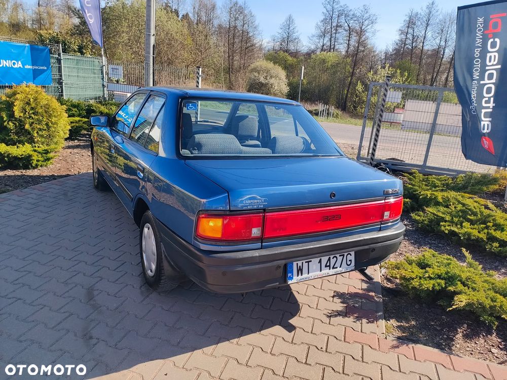 Mazda 323 - 9