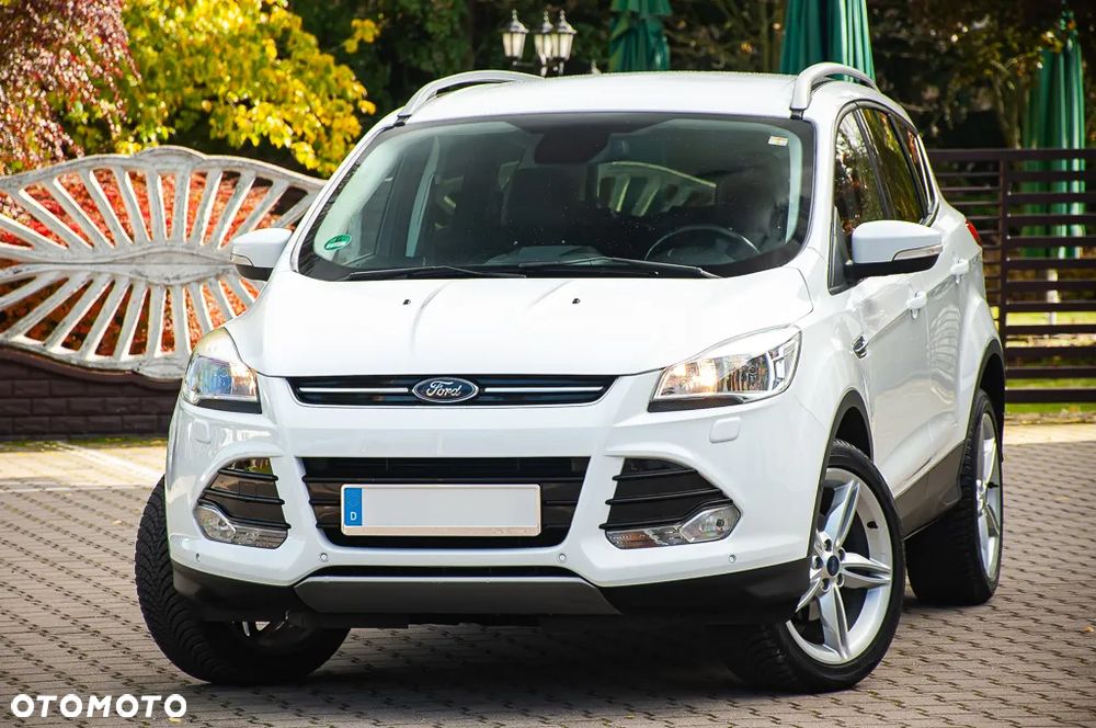 Ford Kuga 1.5 EcoBoost TITANIUM - 2