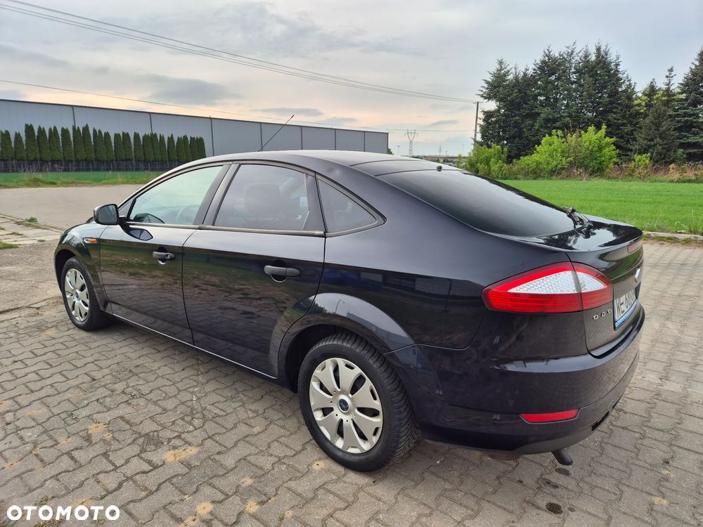 Ford Mondeo 2.0 Gold X - 12