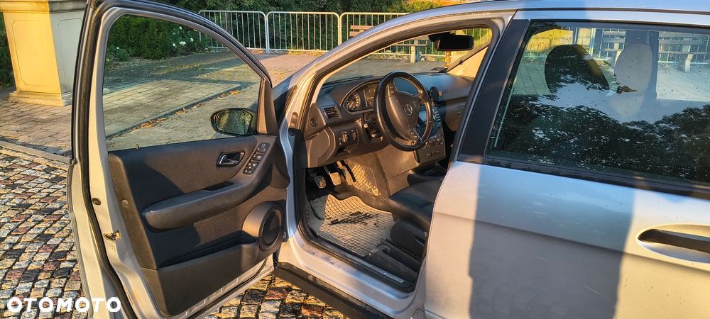 Mercedes-Benz Klasa A 180 CDI Avantgarde - 6