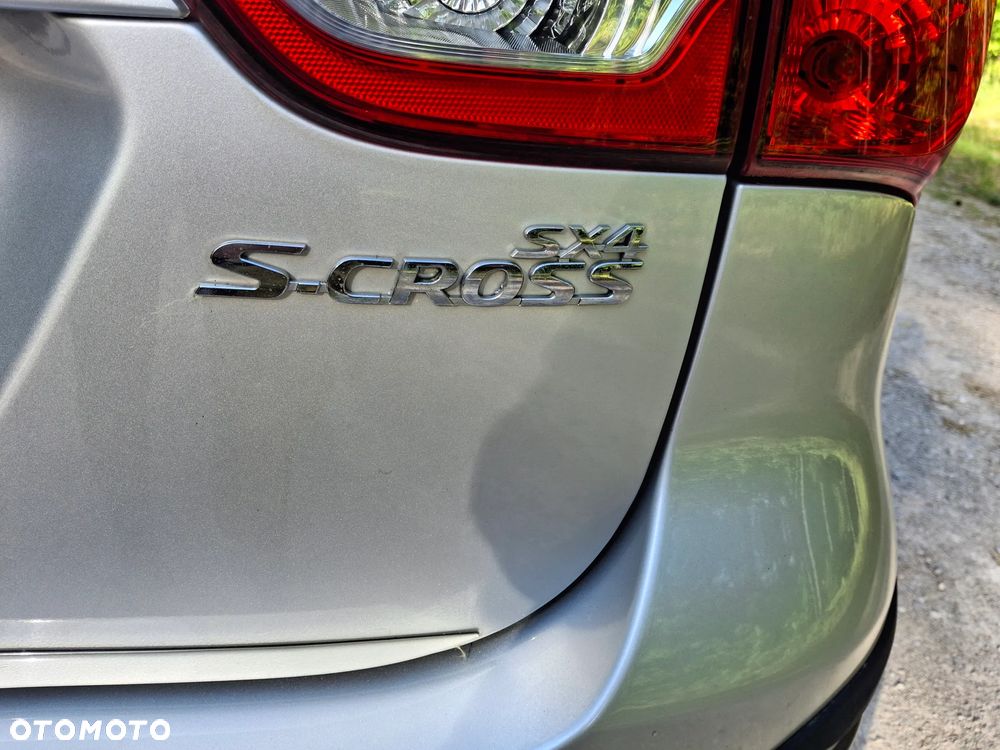Suzuki SX4 S-Cross 1.6 DDiS Elegance 4WD - 22