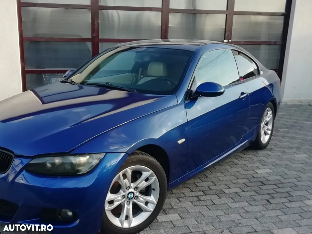 BMW Seria 3 320Cd Coupe - 3