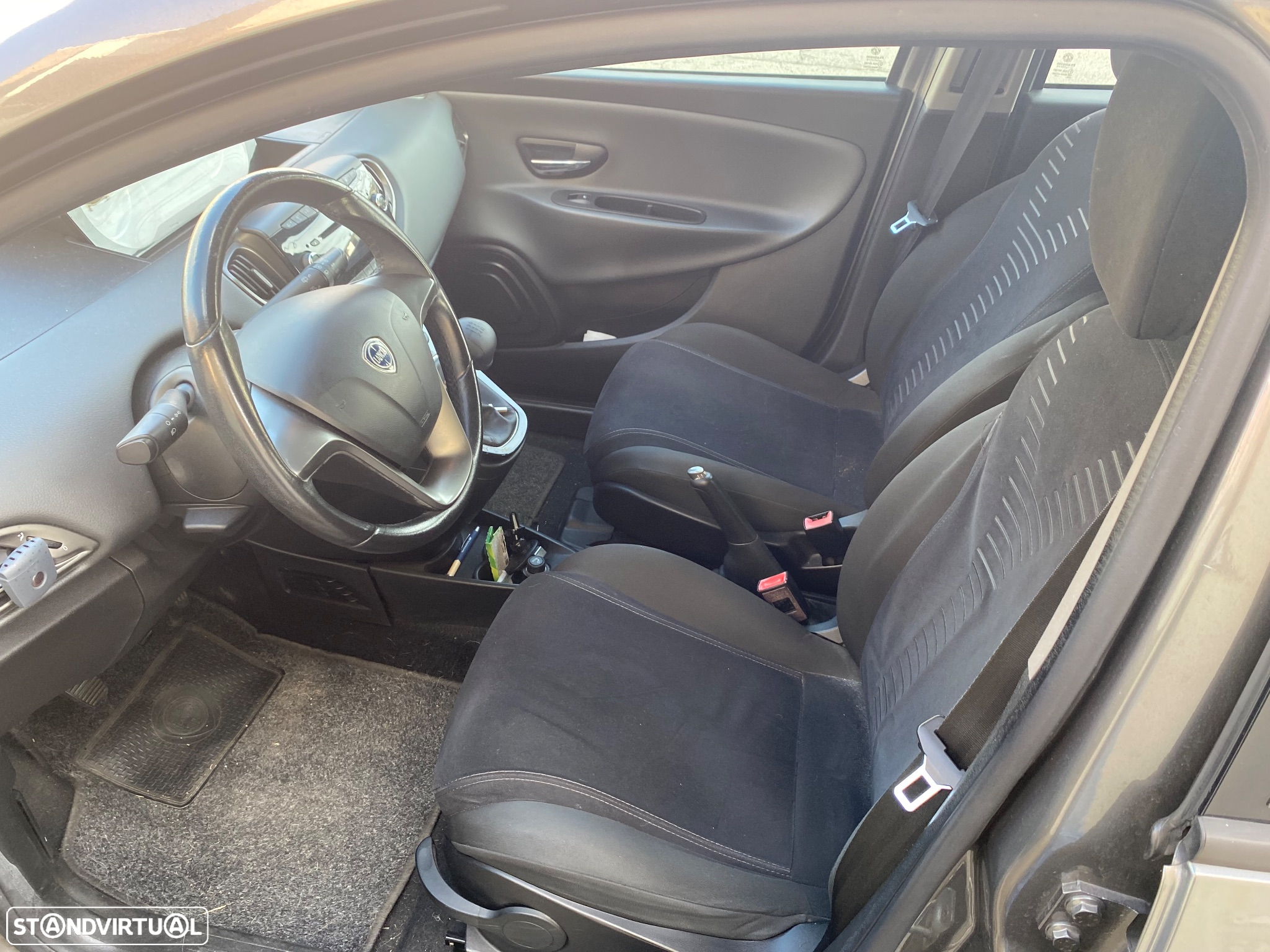 Lancia Ypsilon 1.3 M-jet S&S Silver - 6