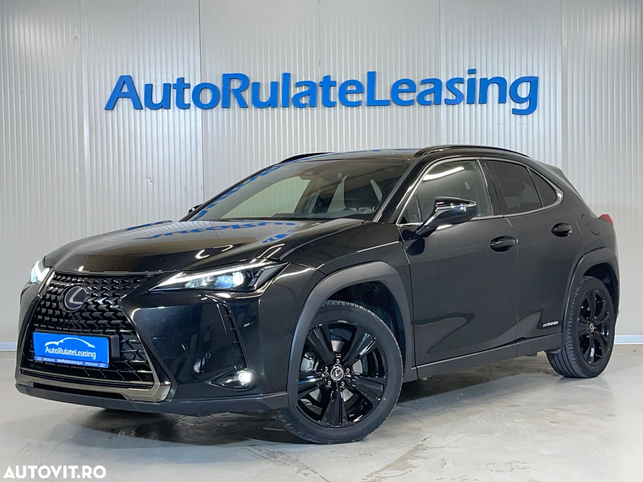 Lexus UX 250h (E-FOUR) Luxury Line - 1
