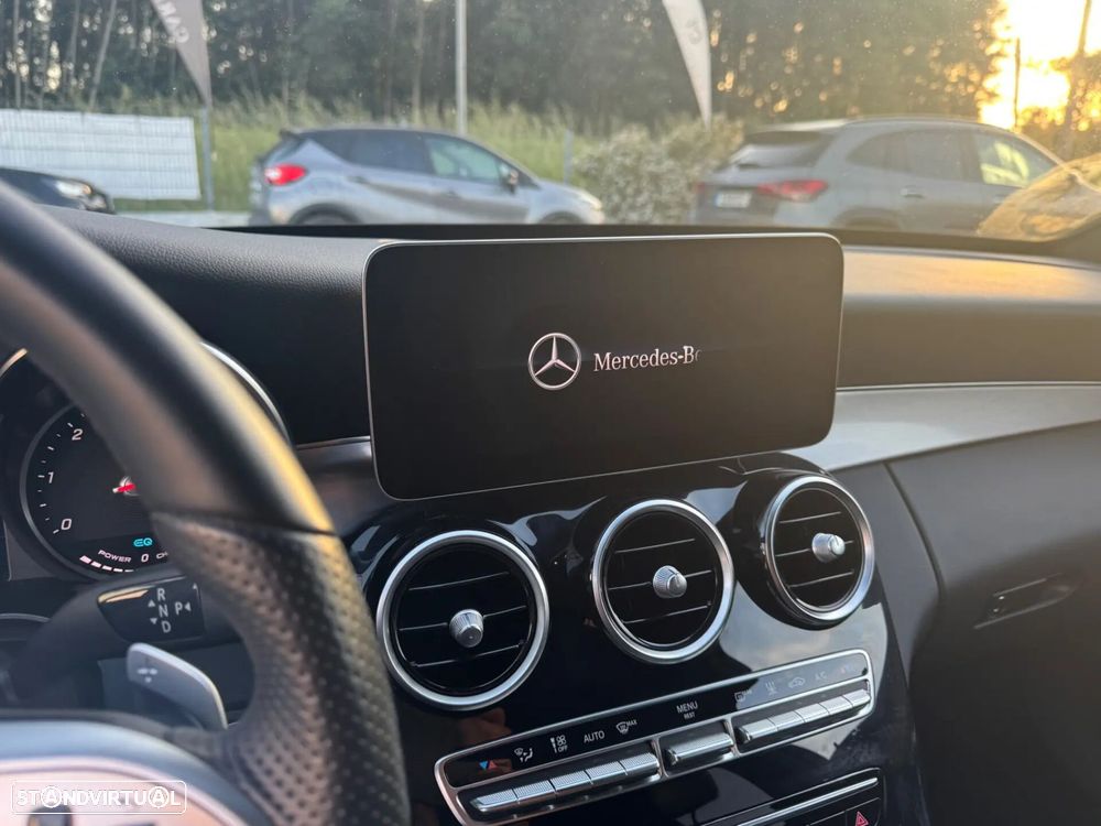 Mercedes-Benz C 300 de AMG Line - 23