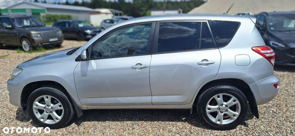 Toyota RAV4 - 5