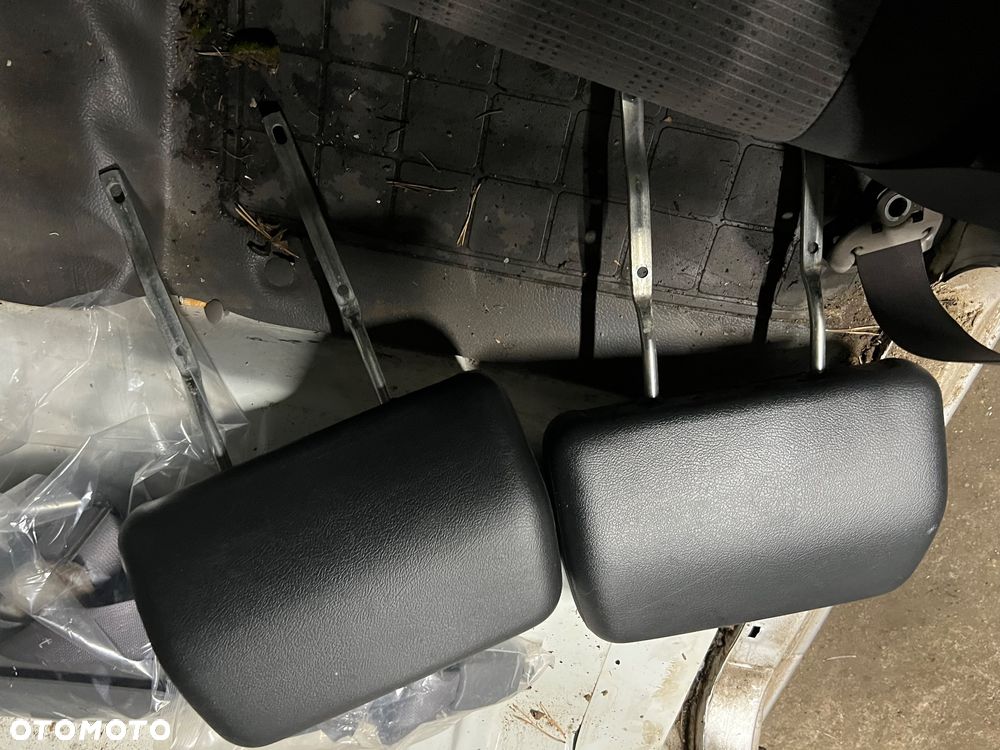 Kanapa tylna Nissan Navara d22 np300 2011r 4drzwi kompletna - 5